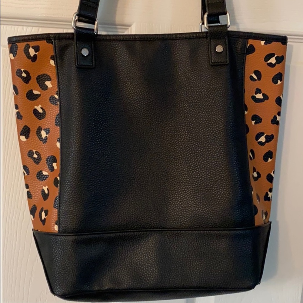 Thirty One Leopard tote